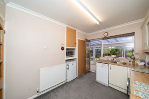 KITCHEN- click for photo gallery